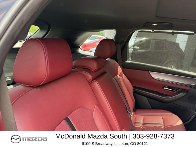 Used 2025 MAZDA CX-70 Plug-In Hybrid w/ Premium Plus AWD/4WD image 12