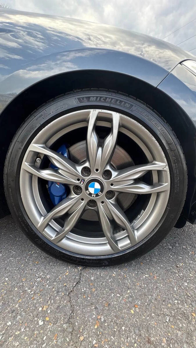 Used 2016 BMW M235i Convertible image 14