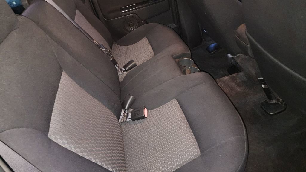 Used 2007 Chevrolet Colorado LT image 14