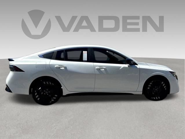 New 2026 Nissan Sentra SR w/ Floor Mat Package FWD image 26
