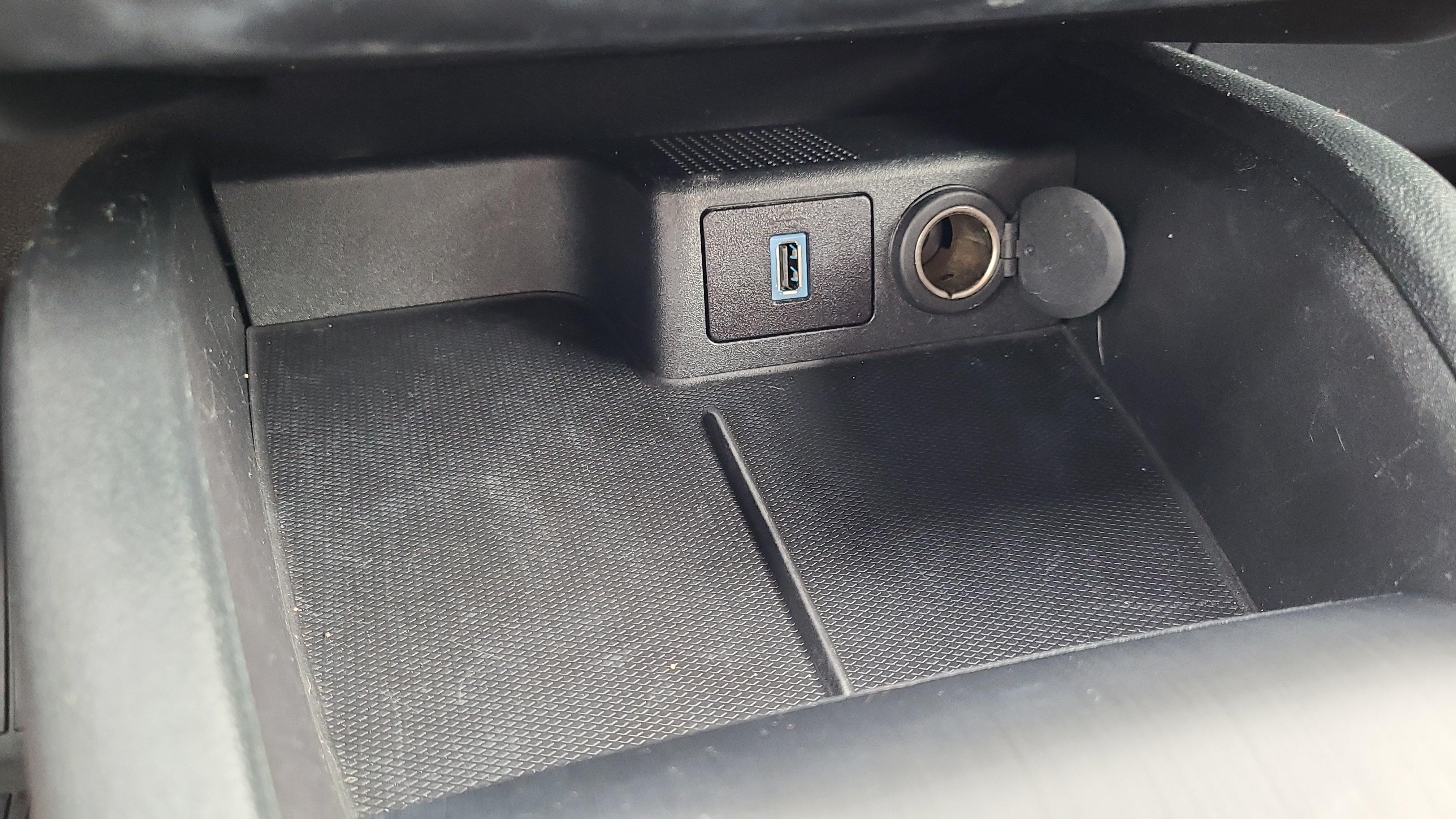 Certified 2020 Ford Escape SE Sport AWD/4WD image 25