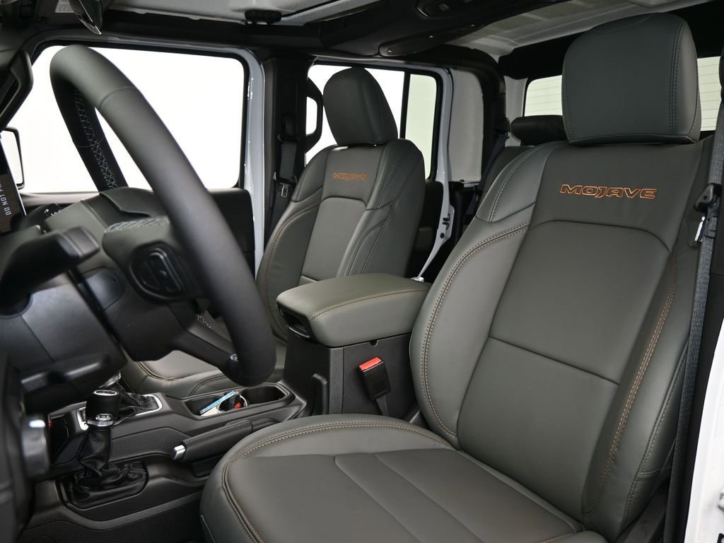New 2026 Jeep Gladiator Mojave AWD/4WD image 10