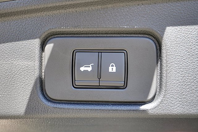 New 2026 Nissan Pathfinder SV FWD image 21