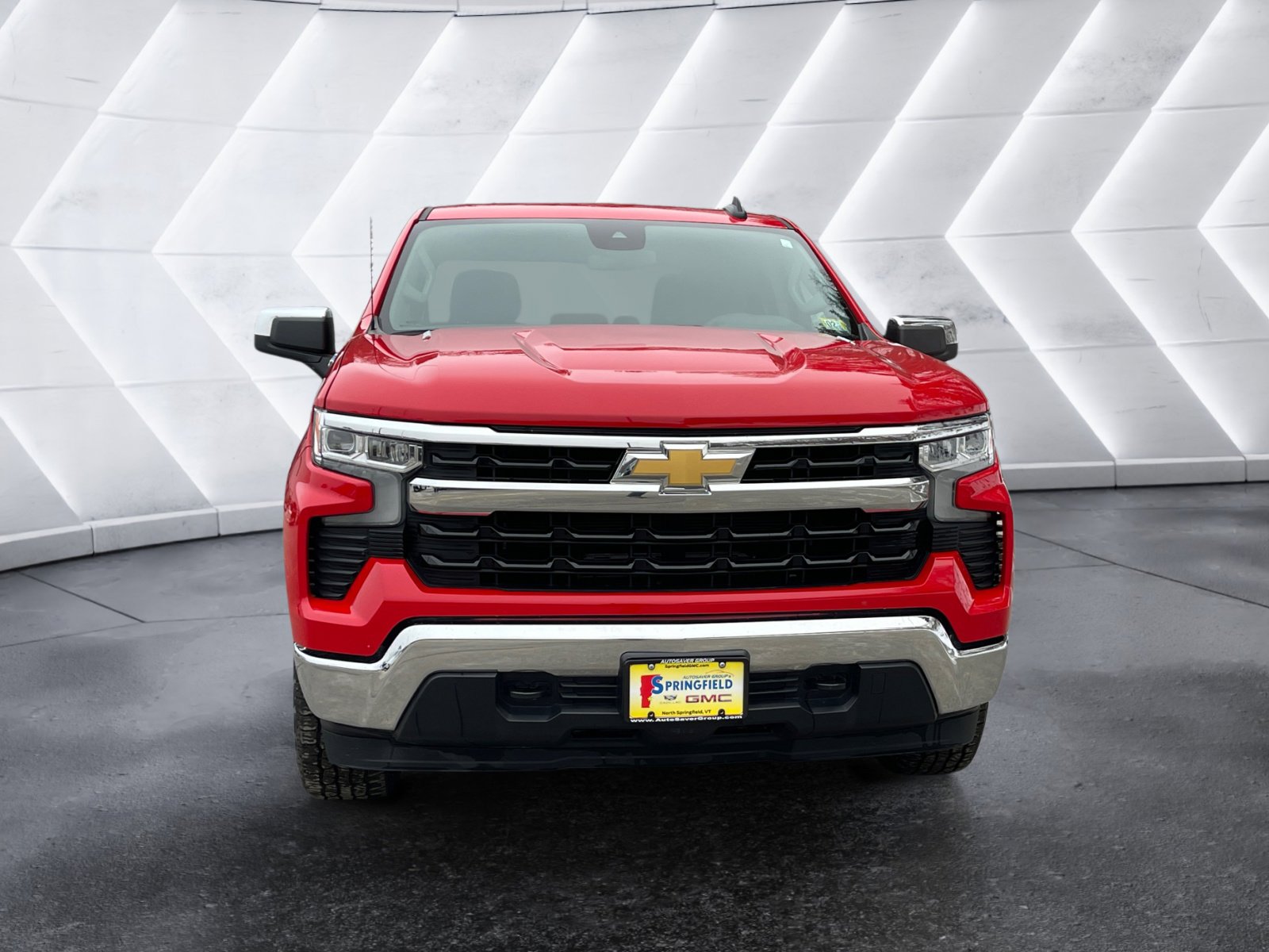 Used 2024 Chevrolet Silverado 1500 LT image 9