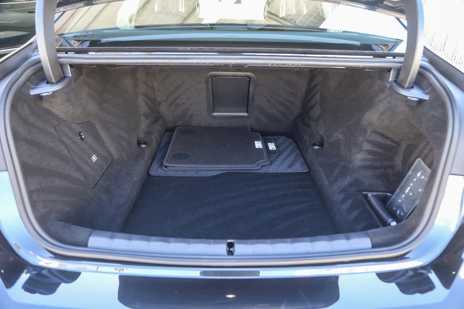 Used 2026 BMW 750e xDrive 750e xDrive w/ Premium Package image 22