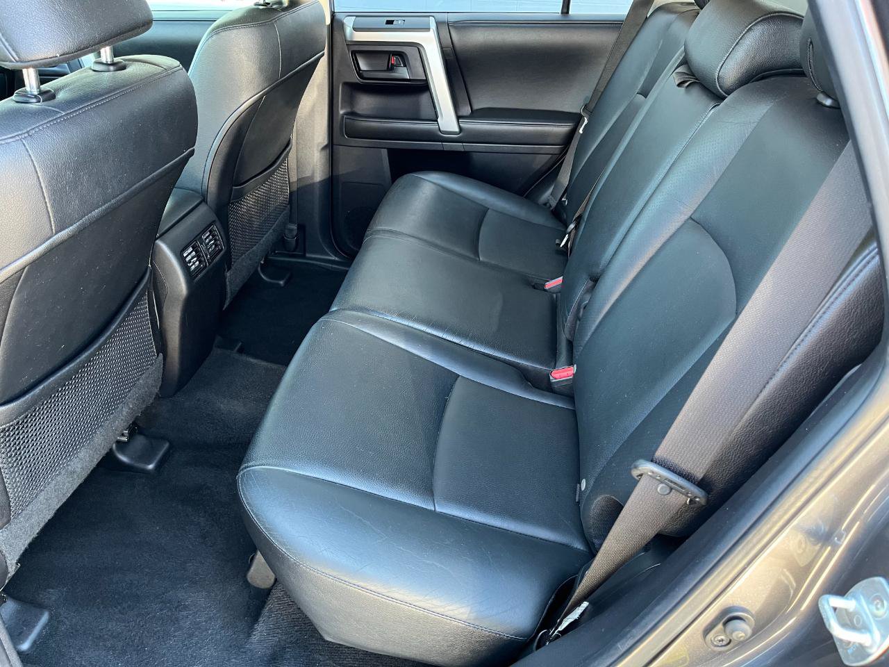 Used 2013 Toyota 4Runner Limited AWD/4WD image 15