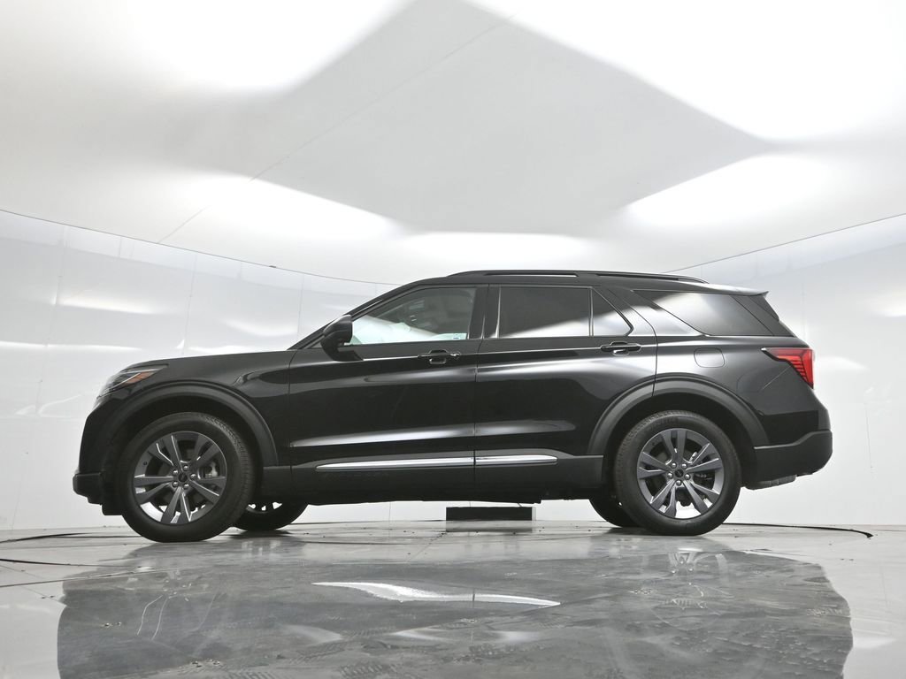 New 2025 Ford Explorer Active w/ Active Comfort Package AWD/4WD image 73