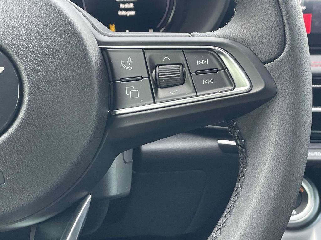 New 2025 Dodge Hornet GT image 32