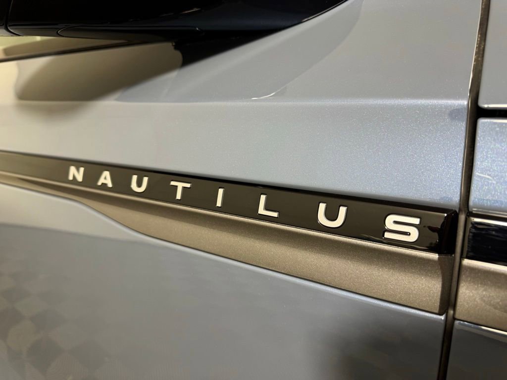 New 2026 Lincoln Nautilus Premier w/ Equipment Group 102A AWD/4WD image 13