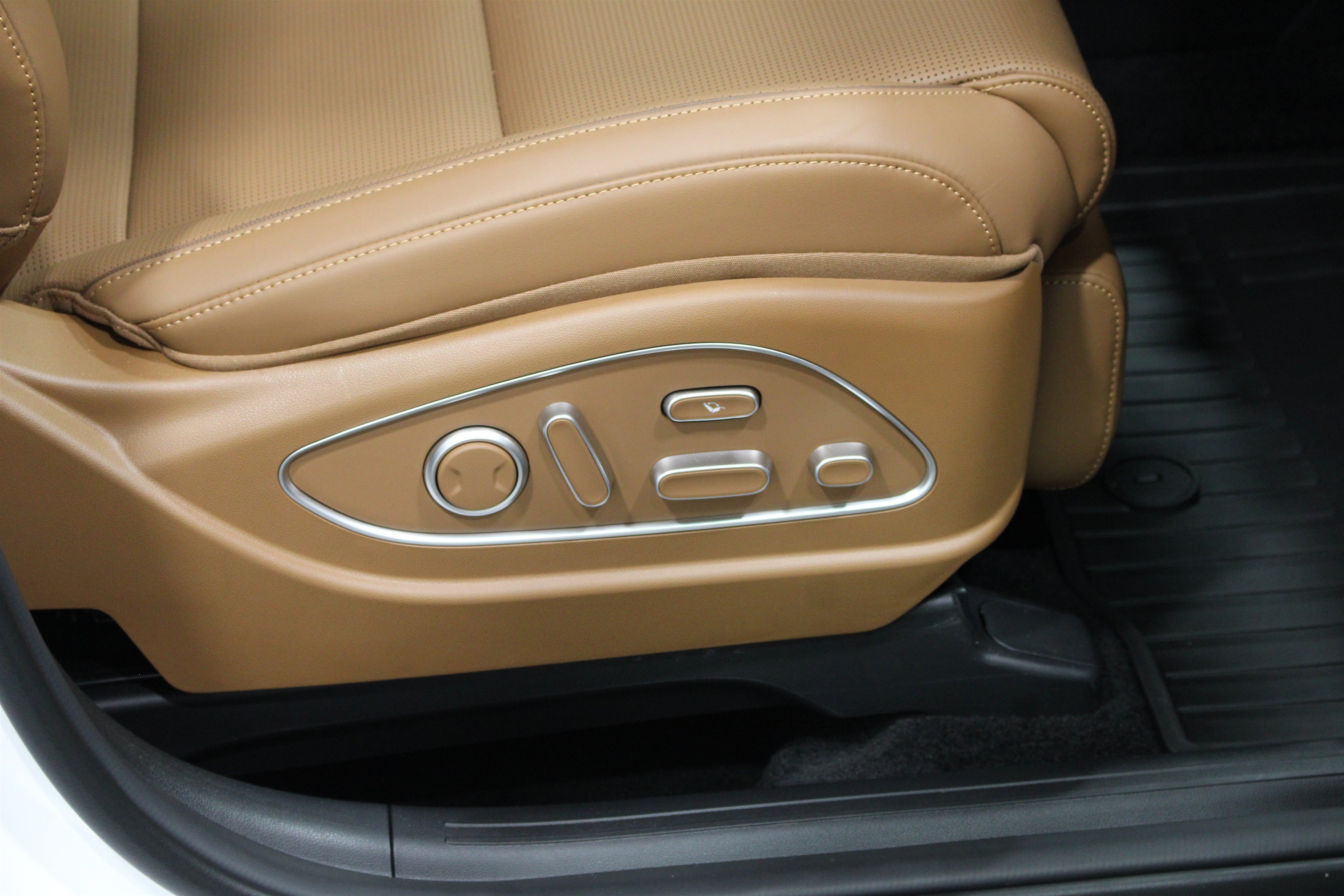 Used 2026 Hyundai Palisade Calligraphy AWD/4WD image 31