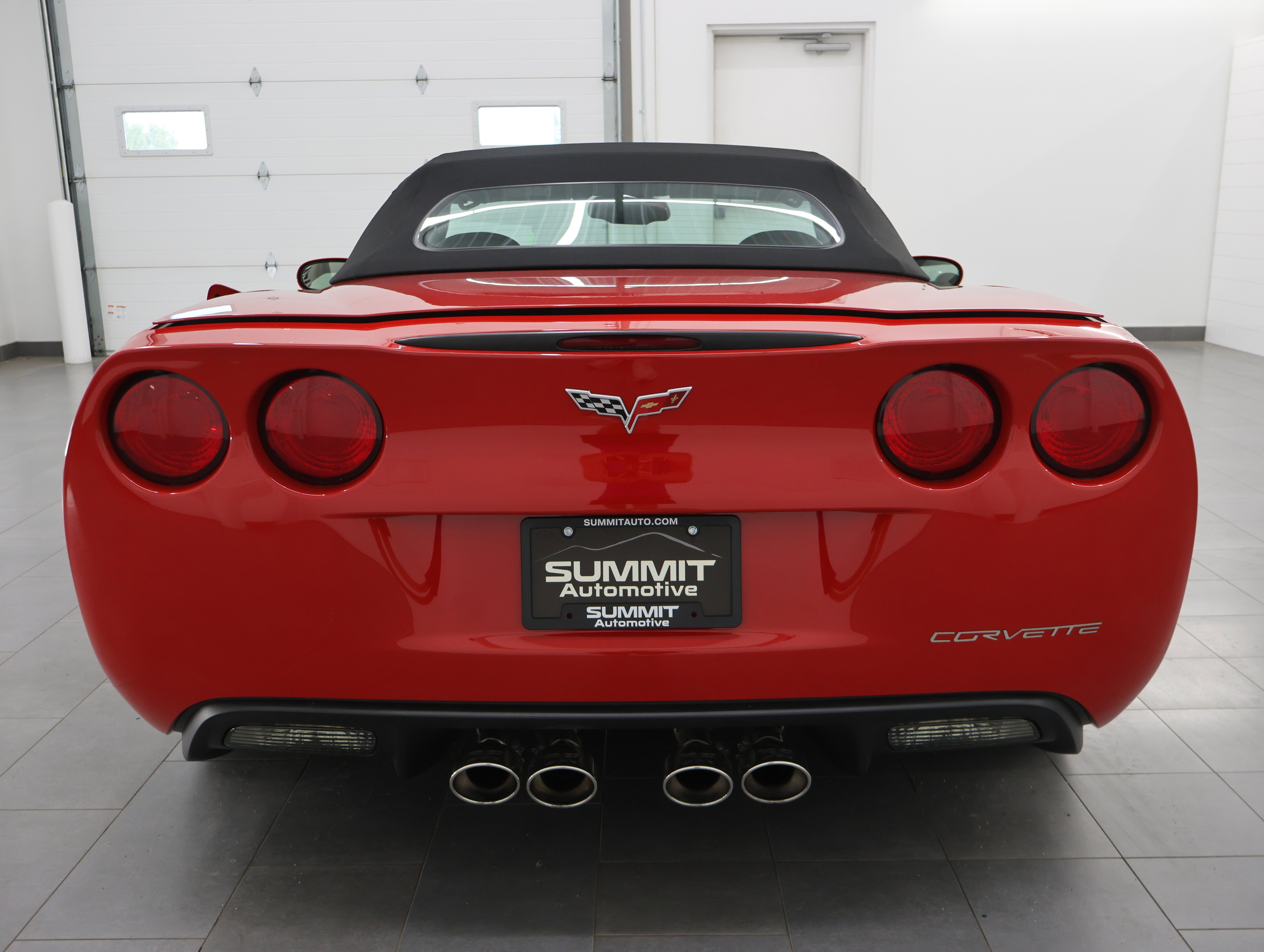 Used 2006 Chevrolet Corvette Convertible w/ Preferred Equipment Group RWD image 21