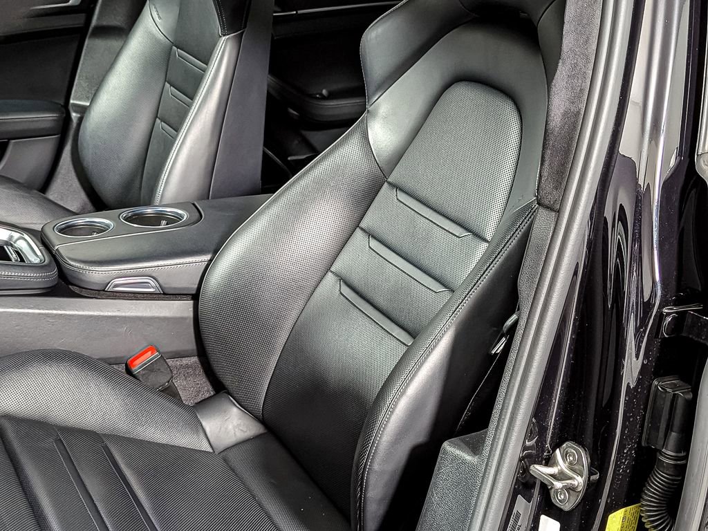 Used 2021 Porsche Panamera GTS image 19