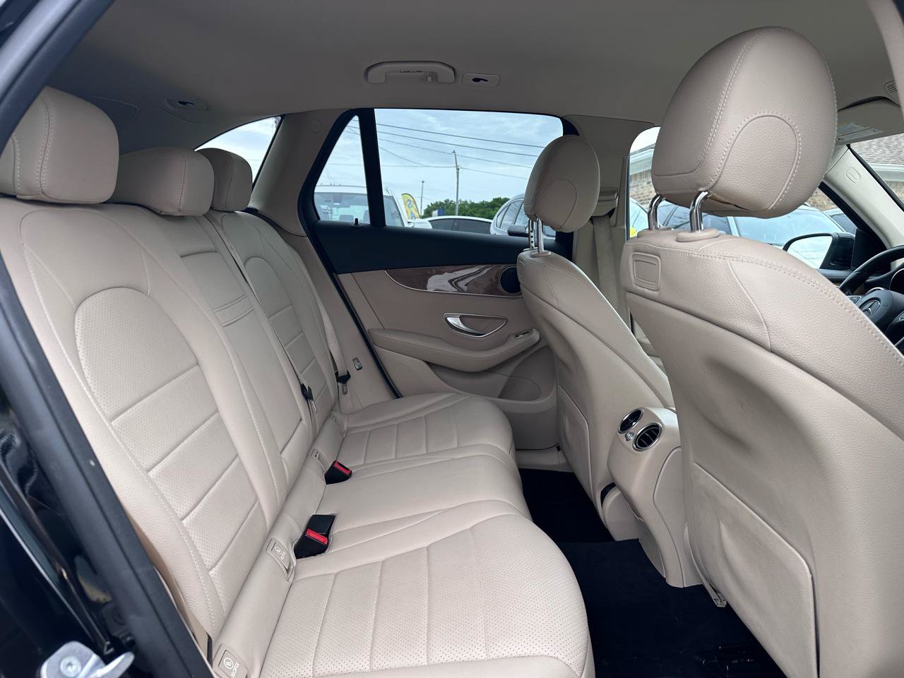 Used 2018 Mercedes-Benz GLC 300 image 19
