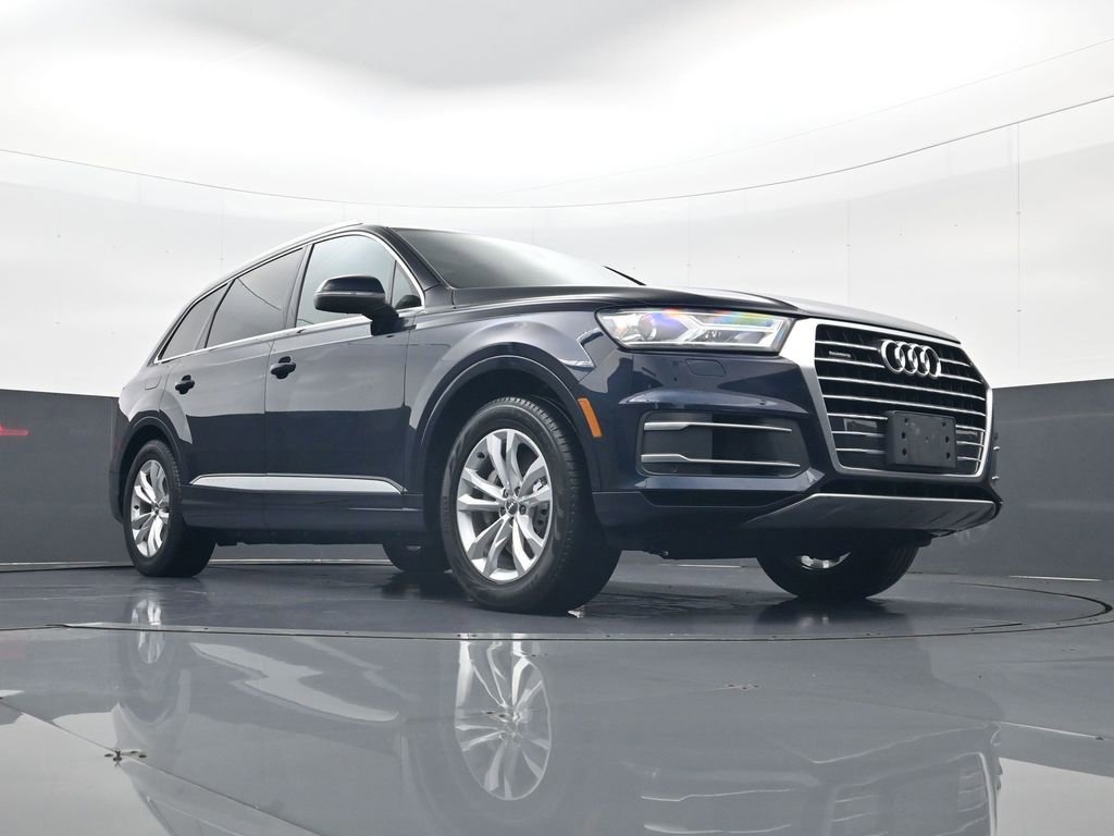 Used 2017 Audi Q7 3.0T Premium Plus w/ Premium Plus Package AWD/4WD image 24