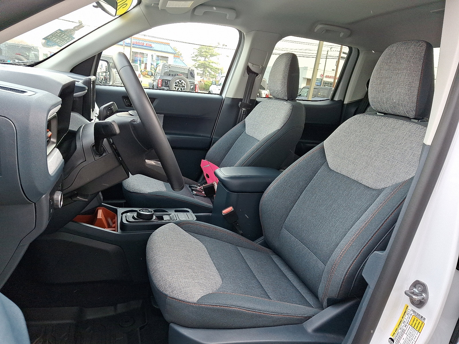 Certified 2024 Ford Maverick XLT w/ XLT Luxury Package image 17