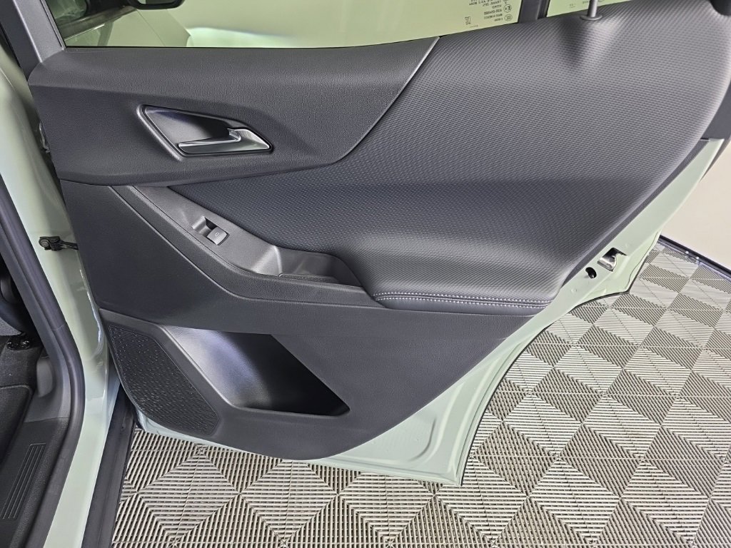 New 2026 Chevrolet Equinox LT image 32
