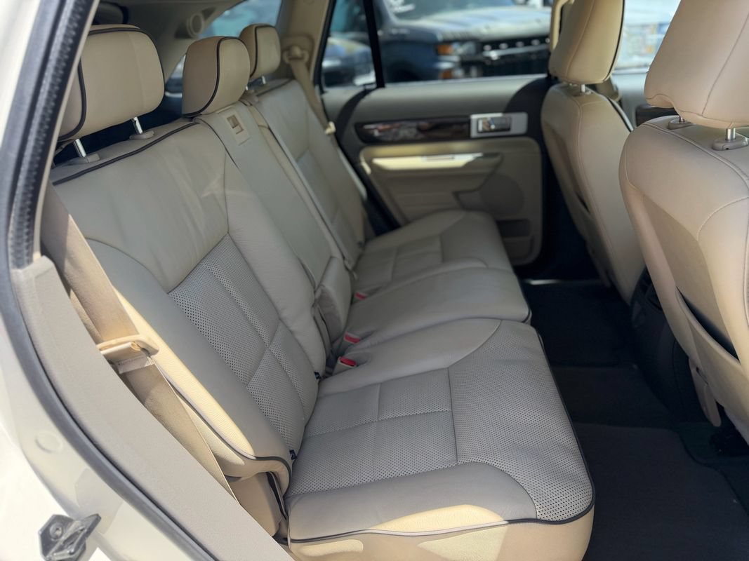 Used 2008 Lincoln MKX AWD image 7