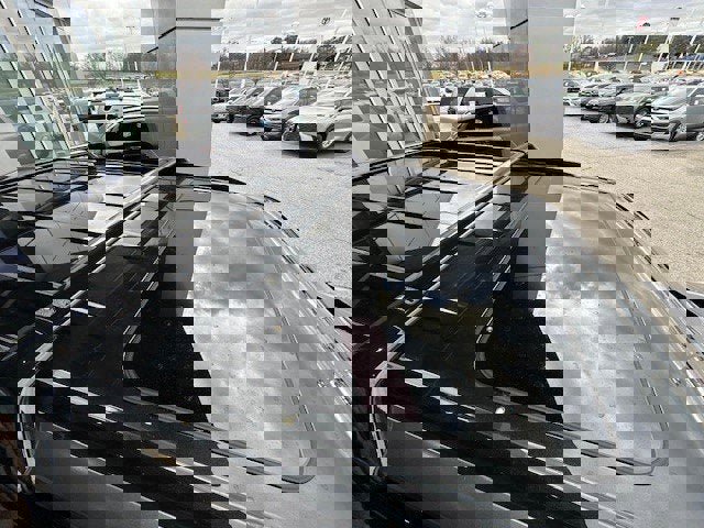 Used 2025 Lexus LX 700h Luxury image 10