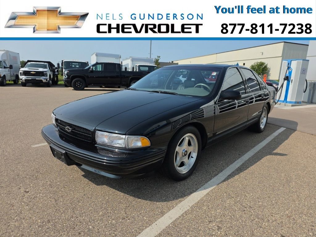 Used 1996 Chevrolet Impala SS image 3