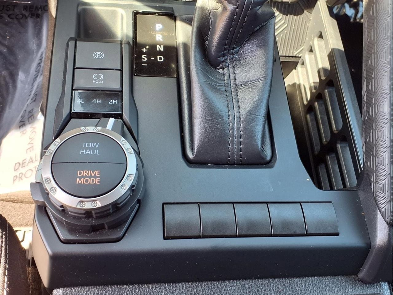 Used 2024 Toyota Tacoma TRD Sport AWD/4WD image 21