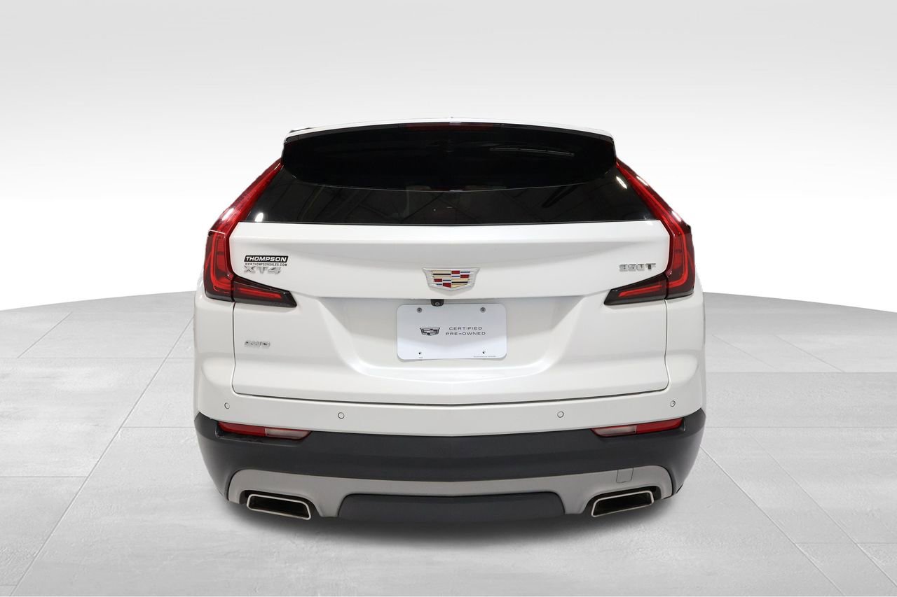 Certified 2023 Cadillac XT4 Premium Luxury w/ Cold Weather Package AWD/4WD image 3