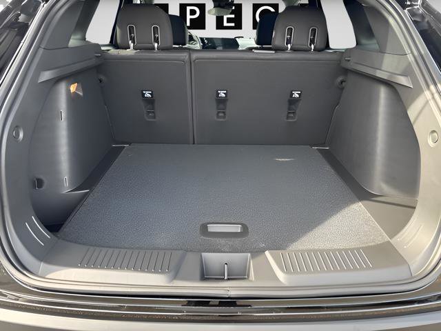 New 2026 Chevrolet Trax RS w/ Driver Confidence Package image 9