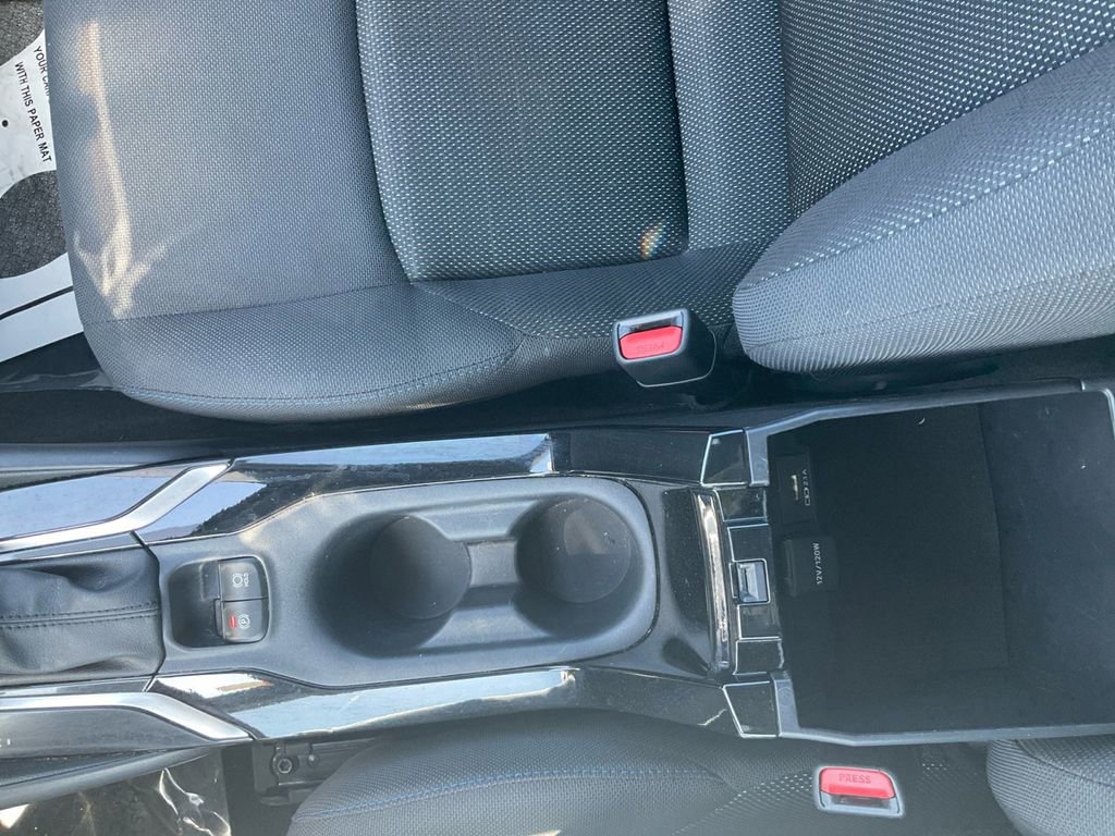 Used 2020 Toyota Corolla SE image 23