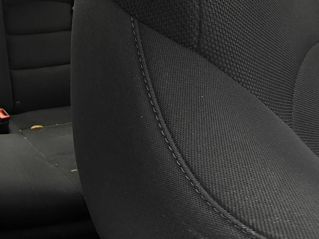 Used 2014 Chevrolet Cruze LT FWD image 14