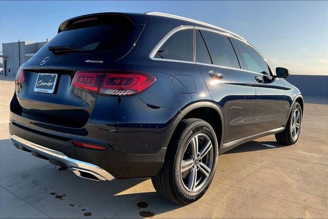 Used 2022 Mercedes-Benz GLC 300 4MATIC image 4