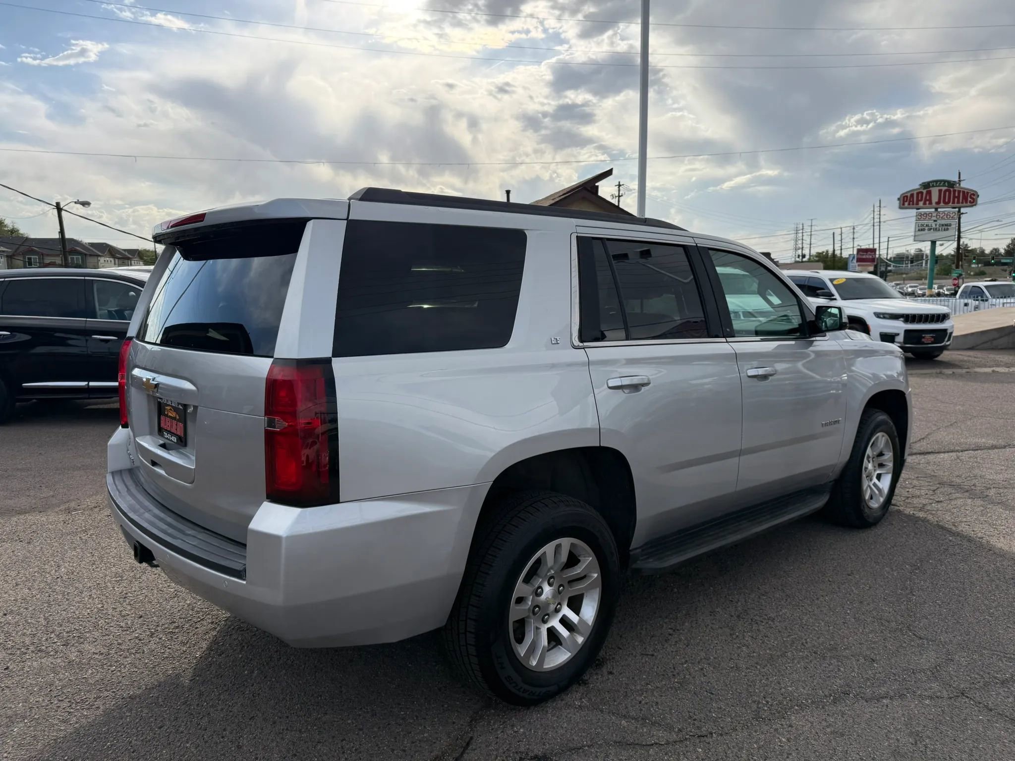 Used 2017 Chevrolet Tahoe LT AWD/4WD image 5