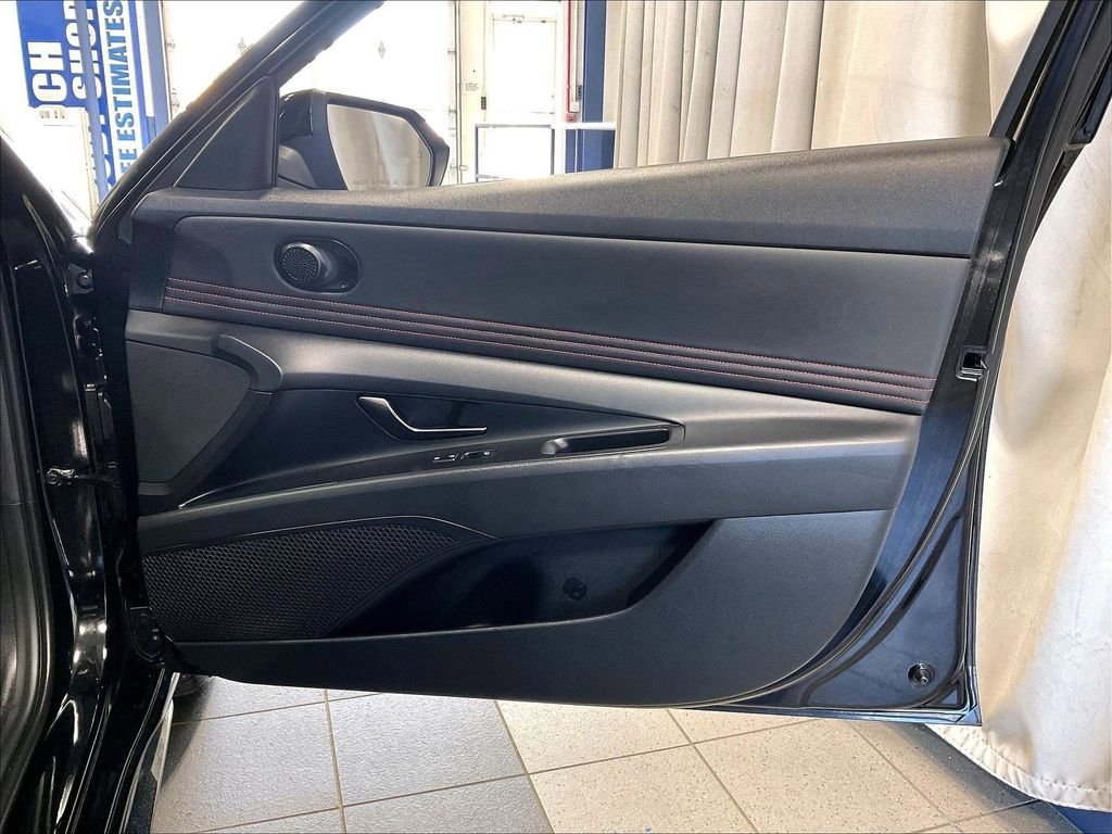Used 2023 Hyundai Elantra N Line FWD image 12