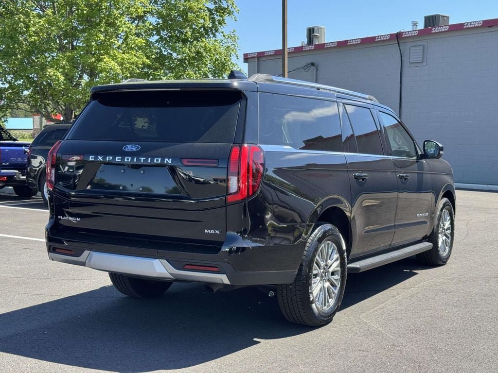 Used 2026 Ford Expedition Max Platinum AWD/4WD image 23