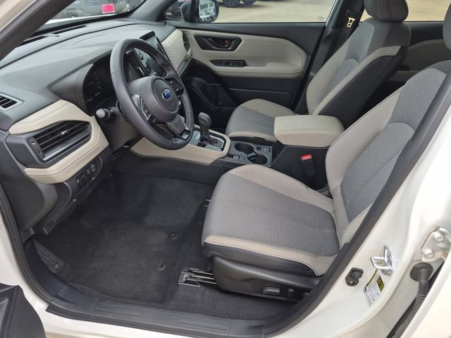 Used 2025 Subaru Forester Premium AWD/4WD image 22