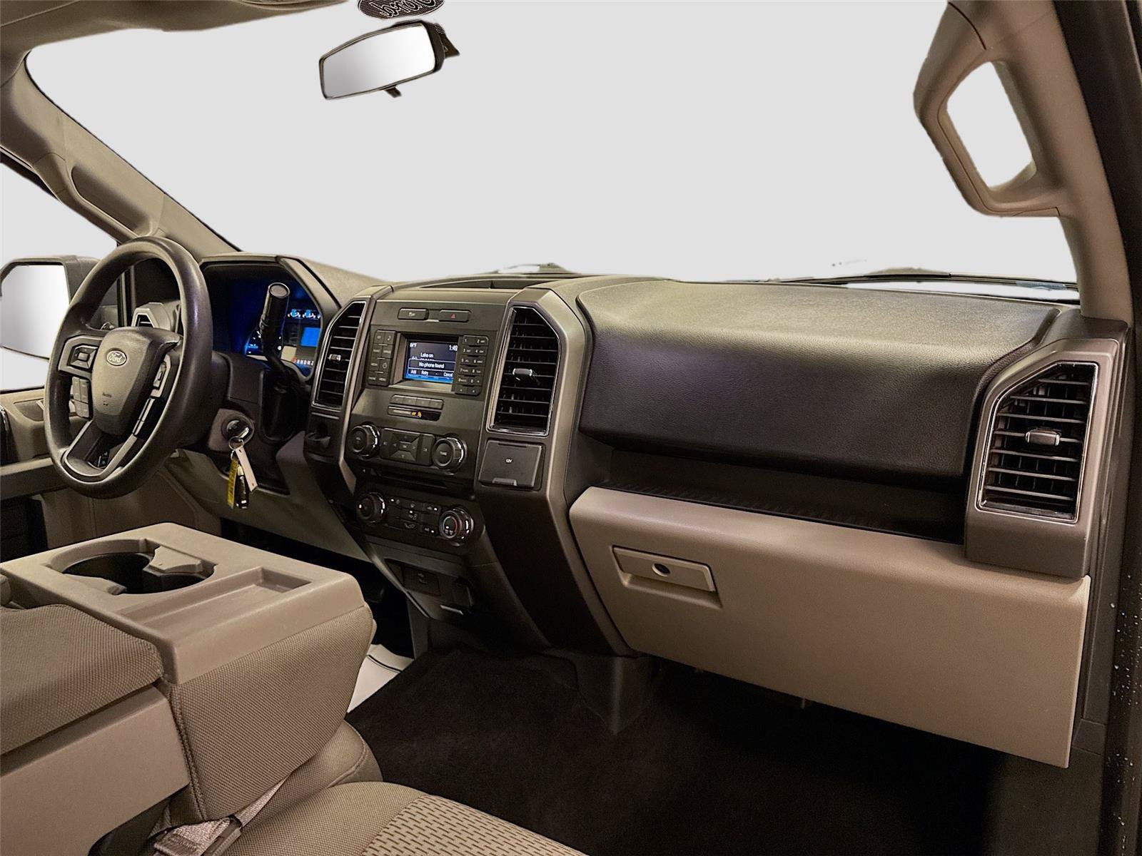 Used 2017 Ford F150 XLT RWD image 25