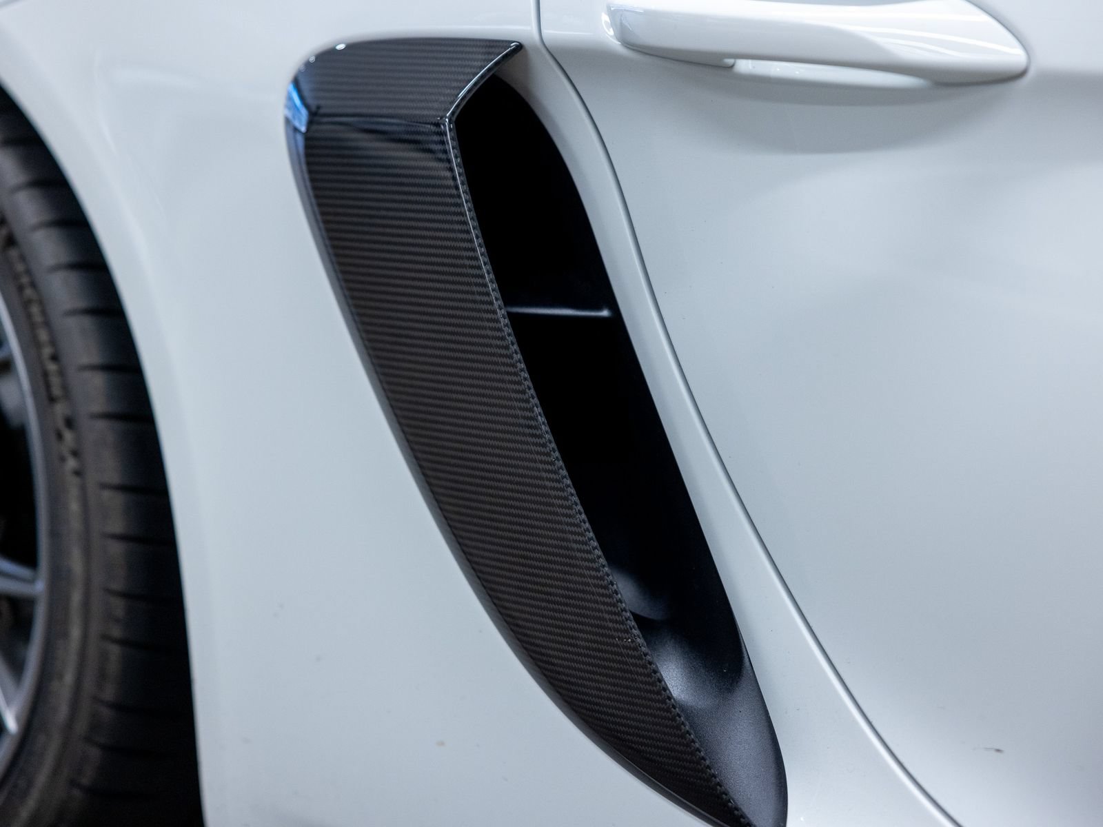 Certified 2025 Porsche 718 Boxster Spyder RS RWD image 24