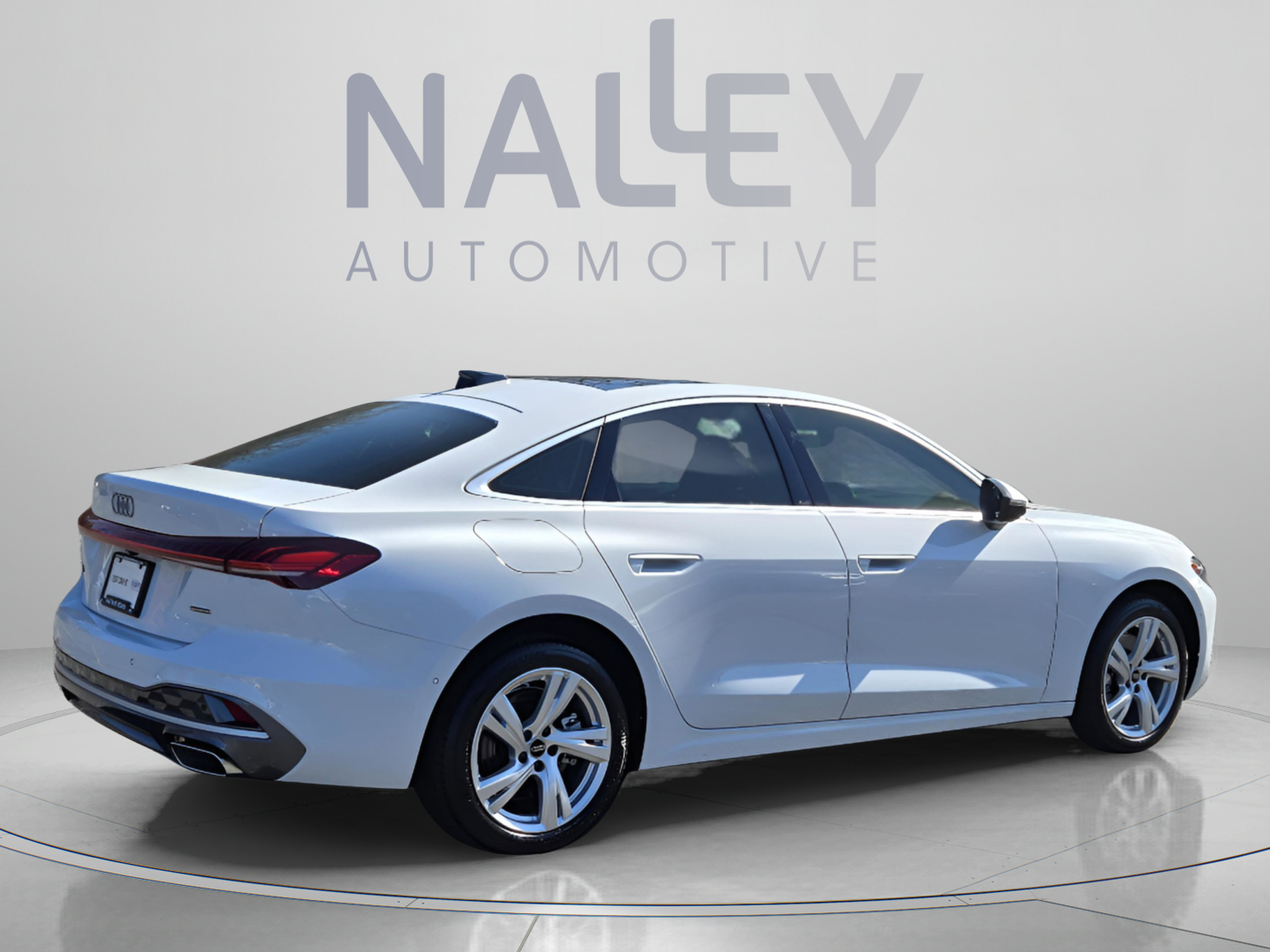 Used 2025 Audi A5 2.0T Premium Plus AWD/4WD image 4