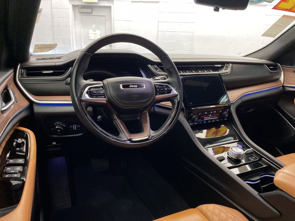 Certified 2022 Jeep Grand Cherokee L Summit w/ Advanced Protech Group IV AWD/4WD image 13