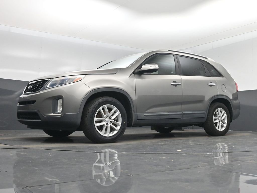 Used 2015 Kia Sorento LX image 43