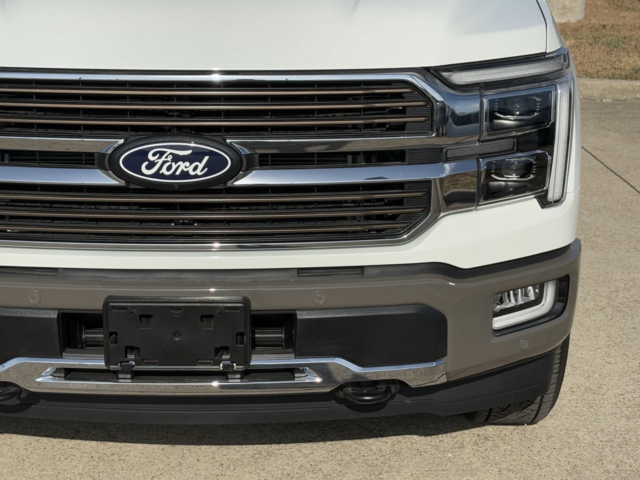 New 2025 Ford F150 King Ranch w/ FX4 Off-Road Package AWD/4WD image 9