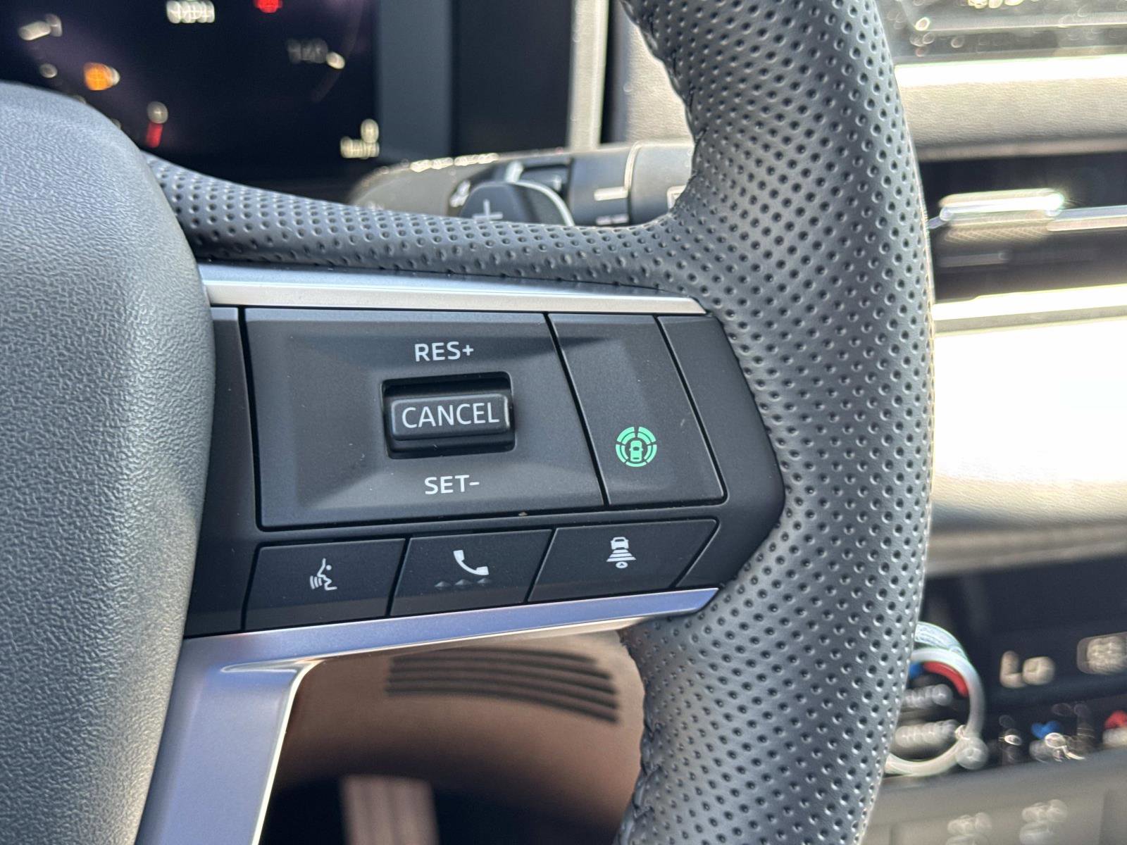 New 2025 Mitsubishi Outlander SEL image 21