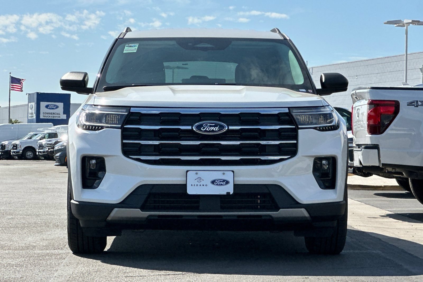 New 2026 Ford Explorer Active w/ Active Comfort Package RWD image 8