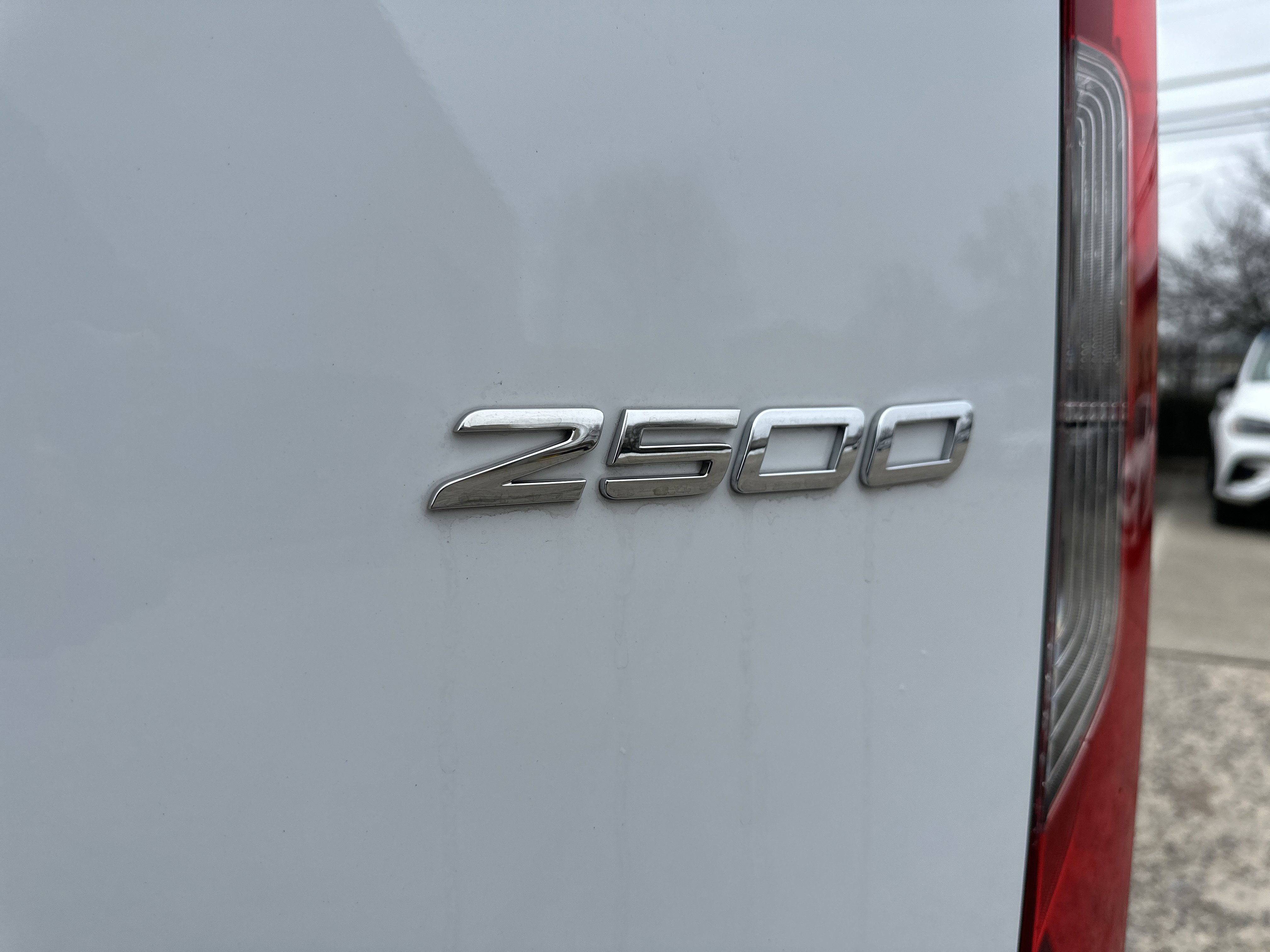 Used 2025 Mercedes-Benz Sprinter 2500 image 13