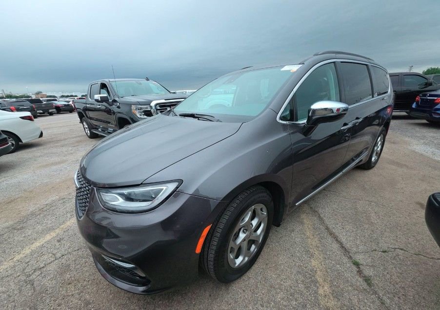Used 2023 Chrysler Pacifica Limited