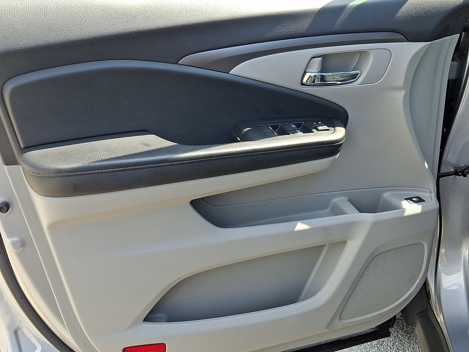 Used 2020 Honda Ridgeline RTL image 12