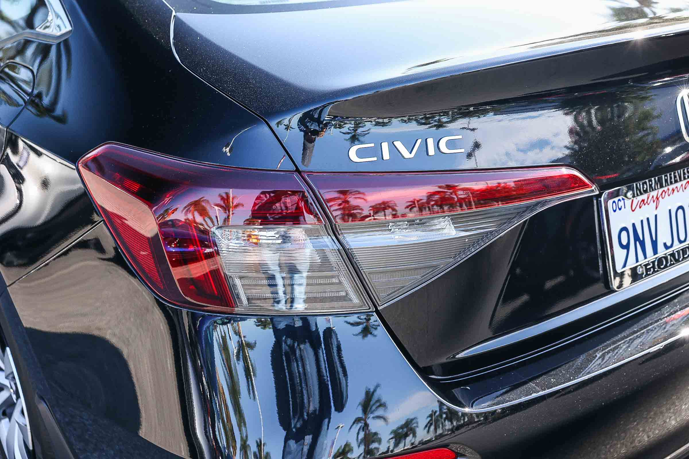 Used 2025 Honda Civic LX image 8