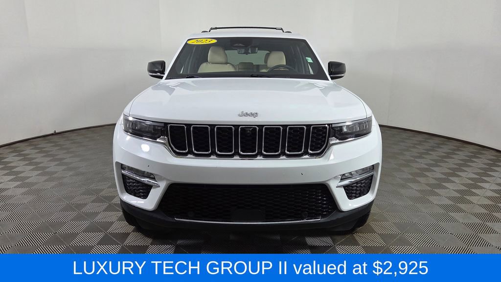 Used 2023 Jeep Grand Cherokee Limited w/ Luxury Tech Group II AWD/4WD image 2