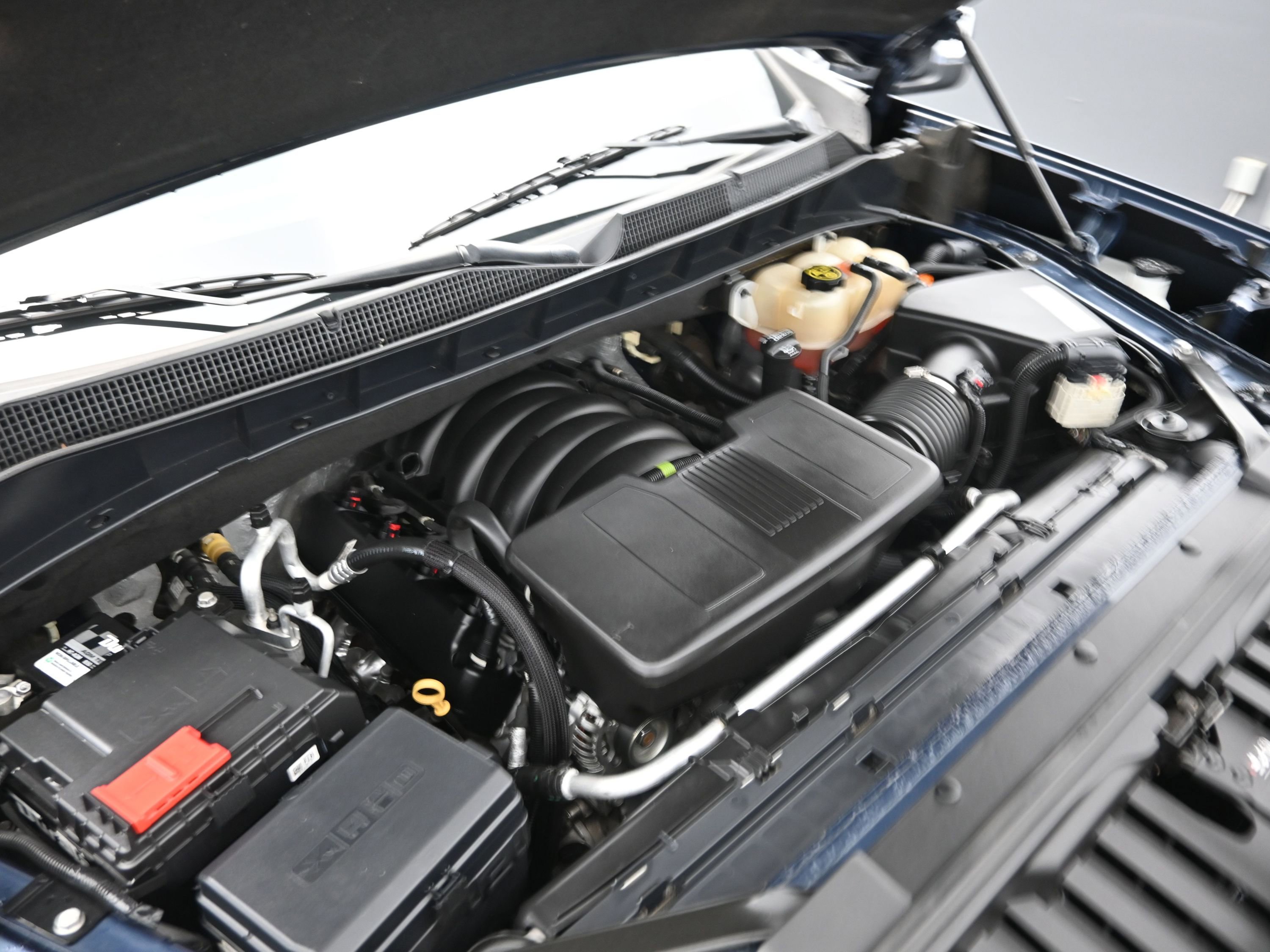 Used 2019 Chevrolet Silverado 1500 LT w/ All-Star Edition image 21