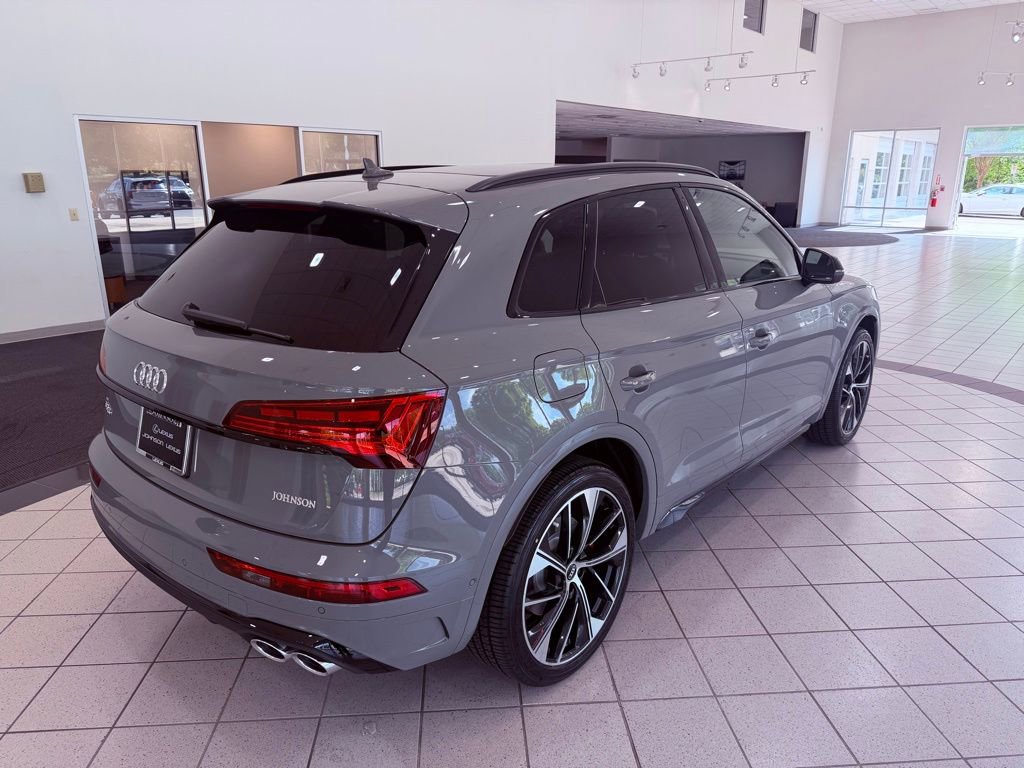 Used 2021 Audi SQ5 Prestige w/ Prestige Package AWD/4WD image 19