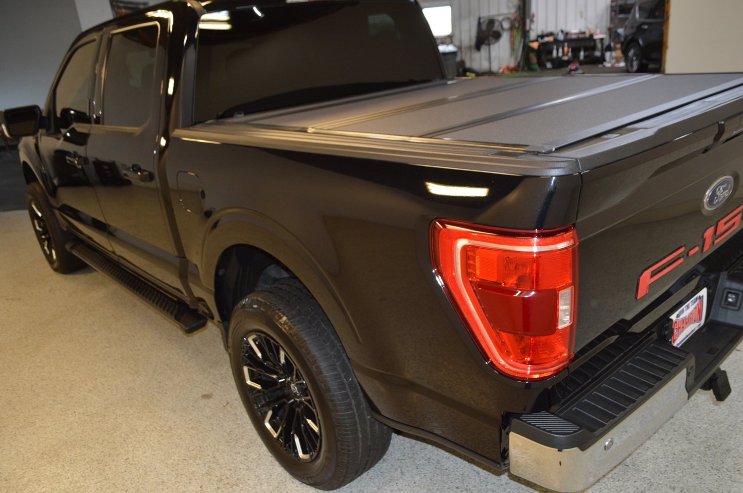 Used 2021 Ford F150 XLT w/ Equipment Group 302A High image 5