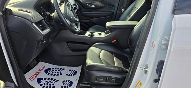 Used 2024 GMC Terrain SLT image 9